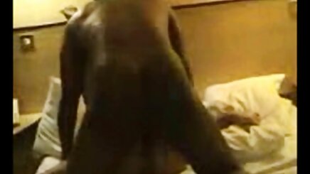 Seks Oyuncakları ücretsiz türkçe porno ile çift üstün