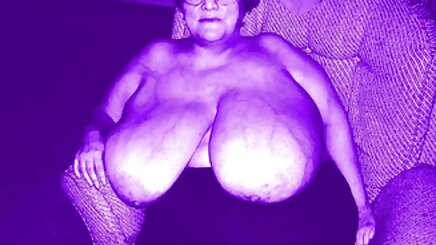 Asya mobil porno indir türk genç yapar bir oral seks