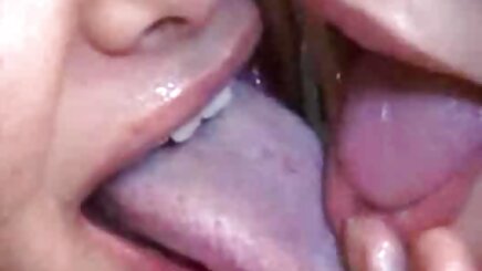 Siyah olduğunu tarafından kayış üzerinde stil mobil amatör porn
